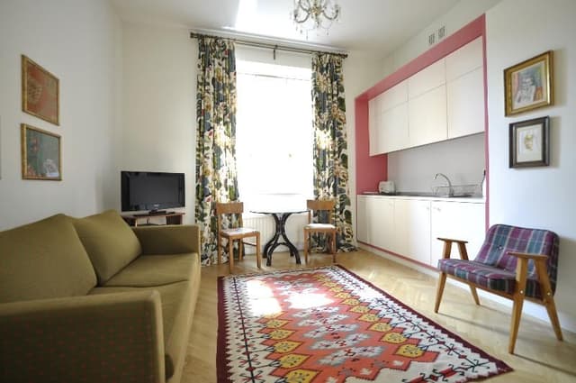 APARTMENT DELUXE