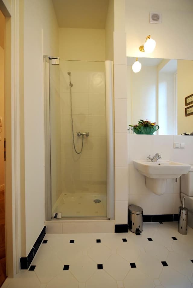 APARTMENT DELUXE