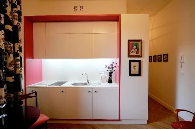 APARTMENT DELUXE