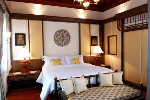 Ratchapruek Villa with Private Pool