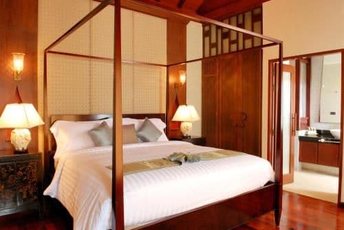 Ratchapruek Villa with Private Pool