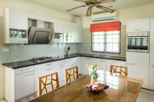 Deluxe Three-Bedroom Villa