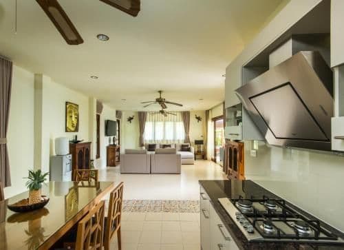 Deluxe Three-Bedroom Villa