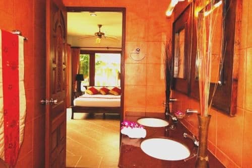 Deluxe Three-Bedroom Villa