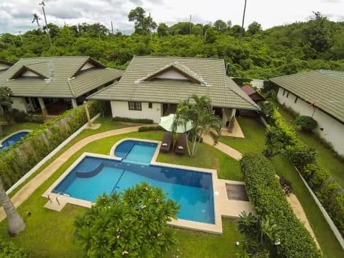 Deluxe Three-Bedroom Villa