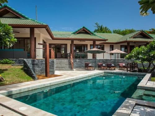 Villa with Sea View