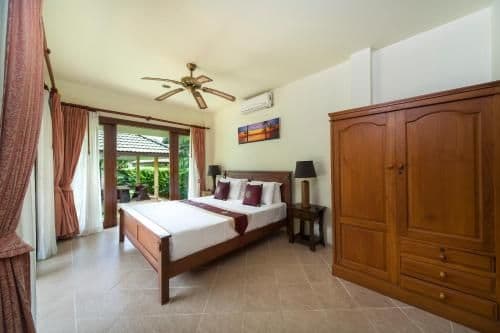 Deluxe Three-Bedroom Villa