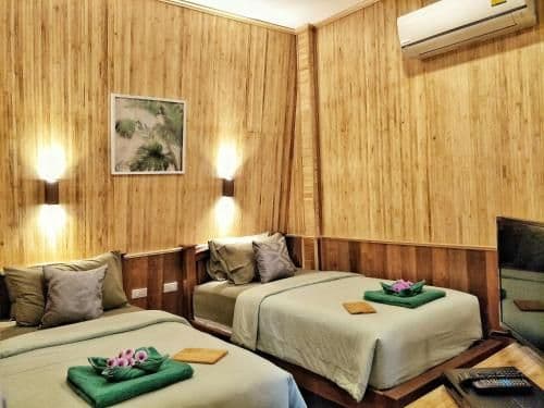 Deluxe Family Room