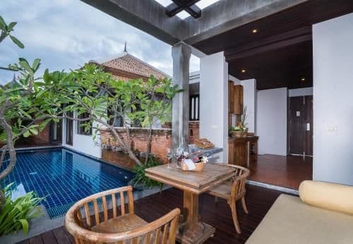 Family Pool Villa