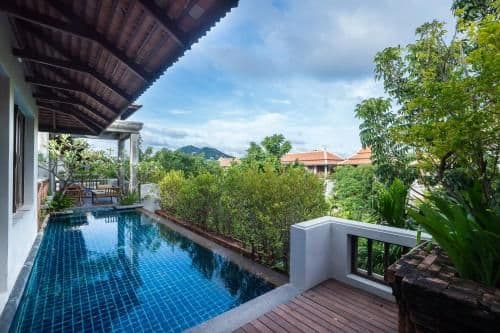 Family Pool Villa
