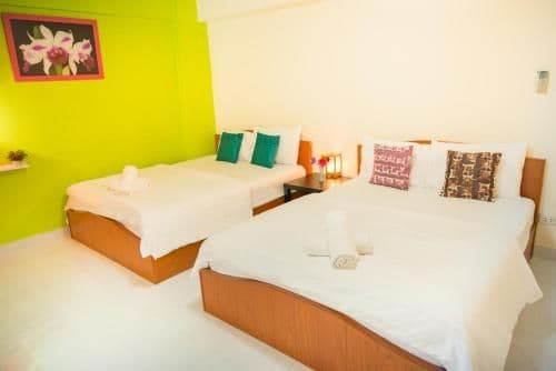 Quadruple Room with Private Bathroom