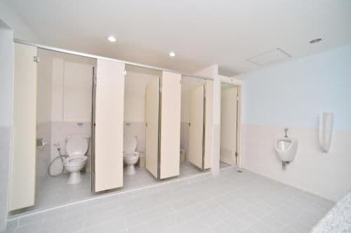 Family Room with Private Bathroom (8 Adults)