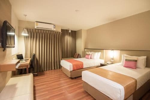 Standard Twin Room