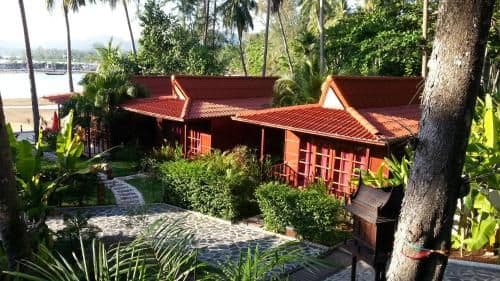Deluxe Bungalow with Sea side - Twin Bed