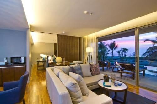 Prestige Pool Suite