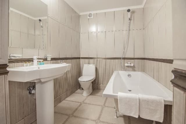 JUNIOR SUITE CAPACITY 1