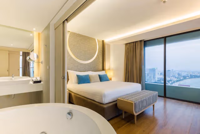 Top Star Duplex Suite with Sea View