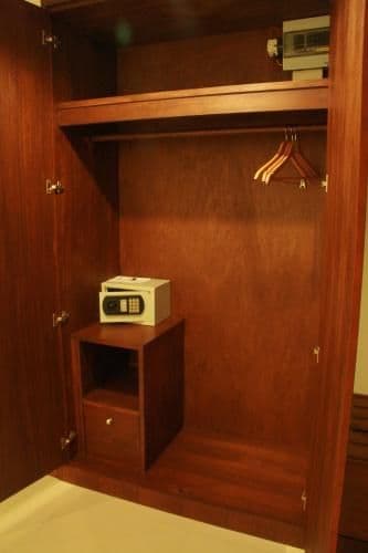 Family Room (4 Adults)