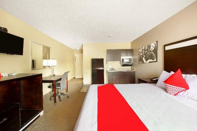 Room KING SIZE BED
