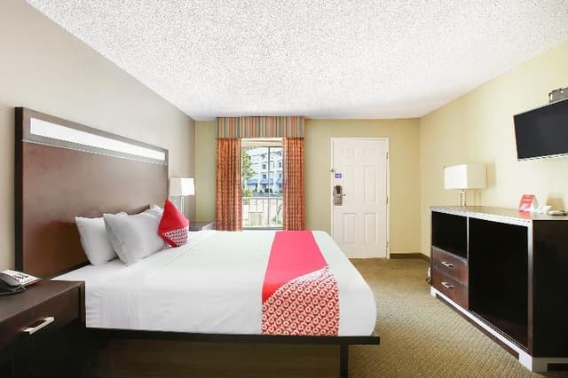 Room KING SIZE BED