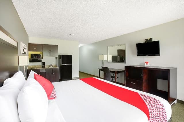 Room DELUXE KING BED