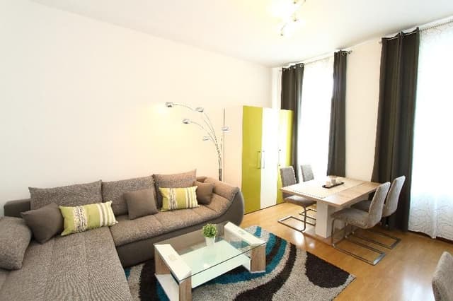 APARTMENT GRAND