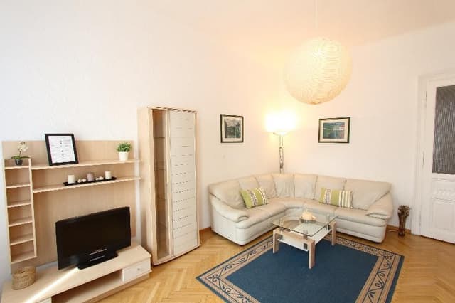 APARTMENT GRAND