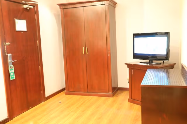 JUNIOR SUITE CAPACITY 1
