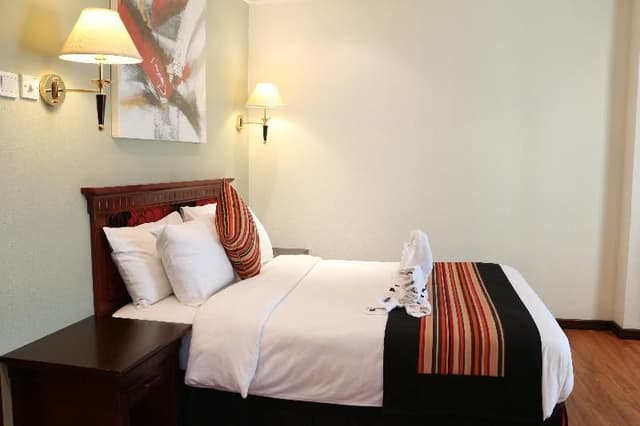 JUNIOR SUITE CAPACITY 1