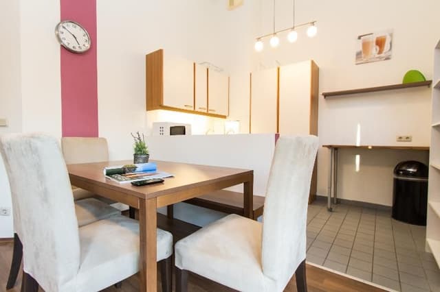 APARTMENT ONE BEDROOM