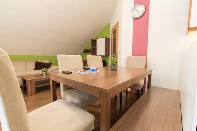 APARTMENT ONE BEDROOM