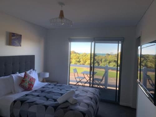 Three-Bedroom House - Ocean View