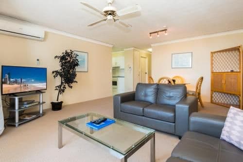 One-Bedroom Apartment - City View