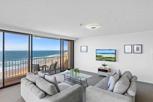 Superior Two-Bedroom Apartment - Beachfront