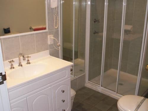 Executive Suite with Spa Bath