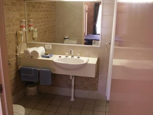 Queen Room - Disability Access