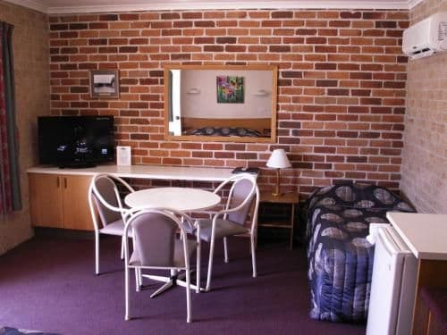 Queen Room - Disability Access