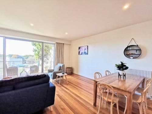 Apartment with Garden View