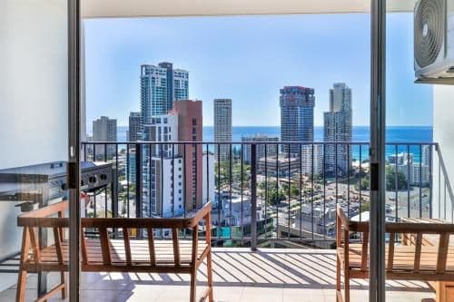 Deluxe Apartment