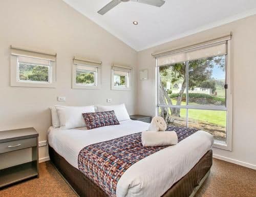 Three-Bedroom Beach House with Ocean View