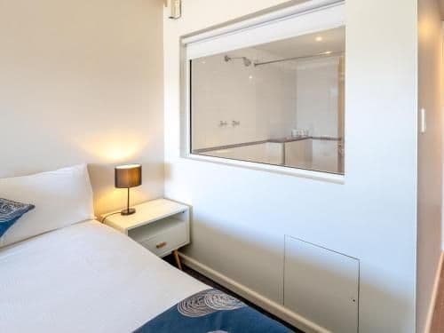 Lakeview Quad Room