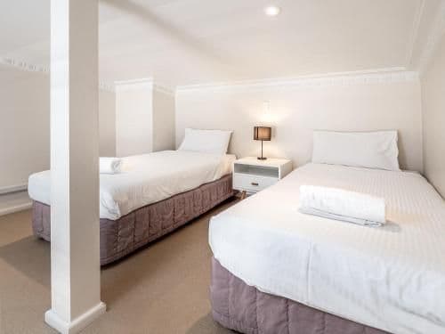 Lakeview Quad Room