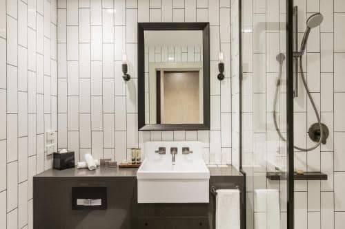 TWIN GUEST ROOM