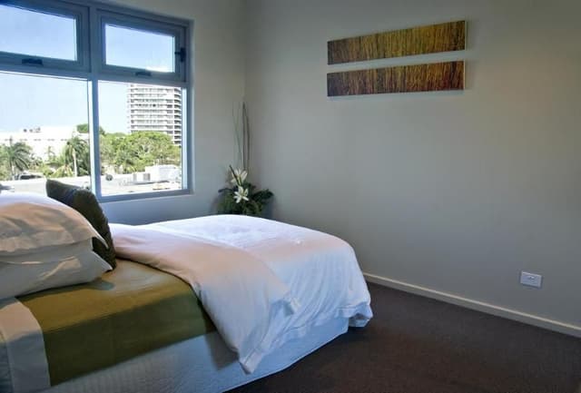 APARTMENT THREE BEDROOMS