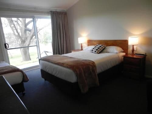 Queen Suite
