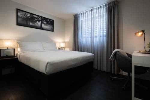 Deluxe Queen Studio with Kitchenette and Balcony