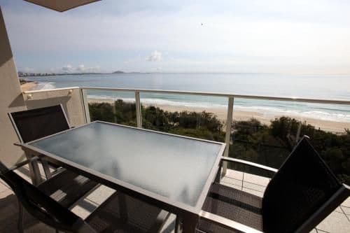 Deluxe Two-Bedroom Apartment with Ocean View (Level 4-6)