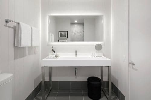Two-Bedroom Luxury Apartment
