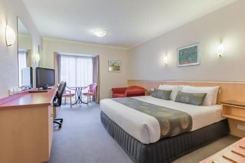 Queen Room