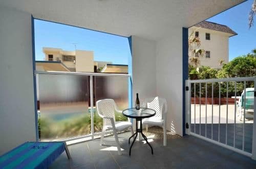 One-Bedroom Apartment with Garden View